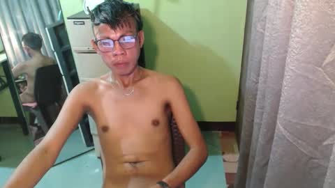 gil online show from December 2025 07:05:01 AM