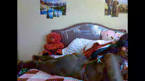 thickassvillageebony online show from October 2025 07:00:02 AM