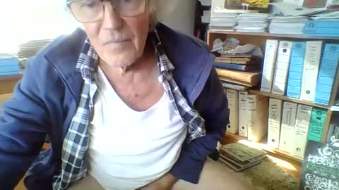 Snapshot of thickcockat71 chatting on May 2026 10:59:01 PM Thickcockat71 online show from May 2026 10:59:01 PM