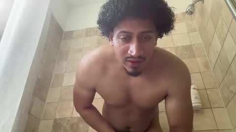 Snapshot of thickcurv chatting on March 2026 09:07:02 PM thickcurv online show from March 2026 09:07:02 PM