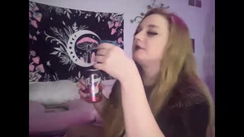 Snapshot of thickgingergoddess chatting on January 2025 10:50:02 AM Ariel online show from January 2025 10:50:02 AM