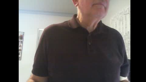 Snapshot of thickmelnik chatting on January 2025 03:26:02 AM James online show from January 2025 03:26:02 AM