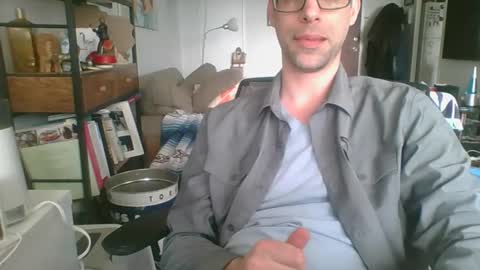 Snapshot of thickty chatting on April 2026 09:24:01 PM thickty online show from April 2026 09:24:01 PM