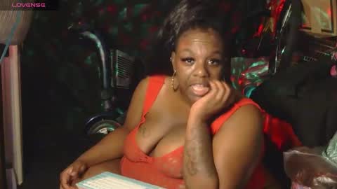 Snapshot of thickumzz41 chatting on December 2025 03:57:01 AM Thickumzz41 online show from December 2025 03:57:01 AM