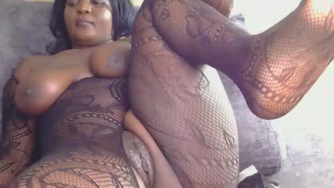 thicky_babes online show from April 2026 08:00:02 PM