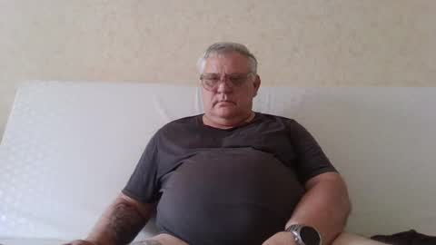 Thierrysymp online show from August 2026 05:22:01 PM
