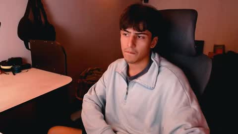 thieves_us online show from December 2024 01:07:02 PM