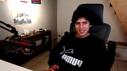 Snapshot of thieves_us chatting on March 2026 04:31:01 AM thieves_us online show from March 2026 04:31:01 AM