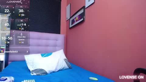 Eva  online show from February 2025 11:33:02 PM