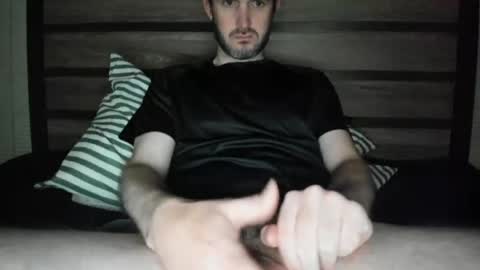 thirdwheel9 online show from July 2026 02:40:01 AM