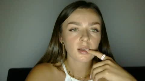thisgirl_x online show from July 2026 09:17:02 PM