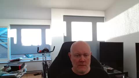 thomas315627 online show from April 2026 04:48:02 AM