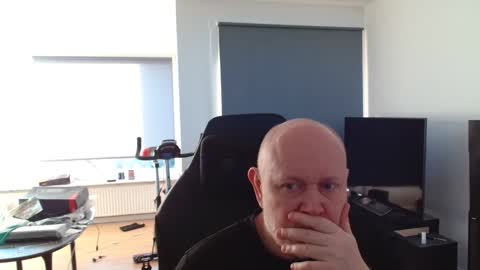 thomas315627 online show from April 2026 05:54:02 PM
