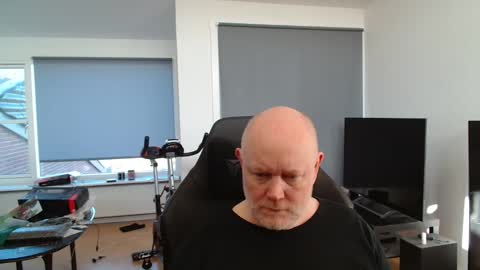 thomas315627 online show from April 2026 06:22:02 AM