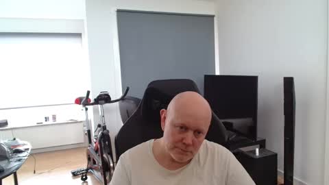 thomas315627 online show from May 2026 11:59:01 AM