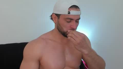 Thomas Brandon online show from February 2026 04:06:01 AM