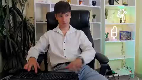 thomas_edisonn online show from July 2026 07:15:02 AM