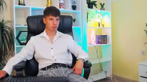 thomas_edisonn online show from July 2026 07:15:02 AM