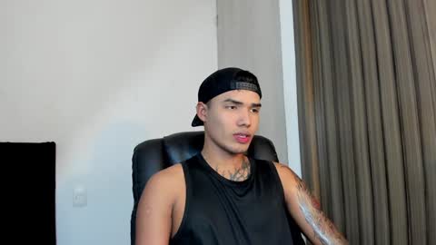 Thomas online show from February 2025 05:40:01 AM