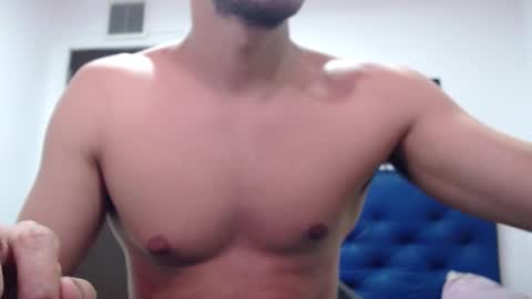 Snapshot of thomas_neuman chatting on January 2025 08:21:01 PM Thomas online show from January 2025 08:21:01 PM