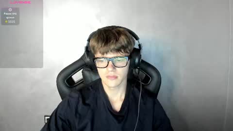 Tomas online show from July 2026 08:49:02 PM