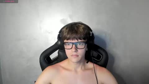 Tomas online show from August 2026 07:05:02 PM