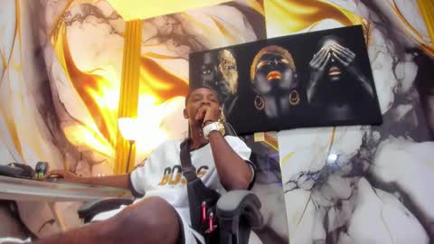 Thomas online show from October 2025 03:35:01 AM