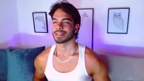 thomas_spellman online show from December 2025 09:52:01 PM