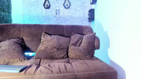 Snapshot of thomass_conor chatting on October 2025 11:00:01 AM thomass_conor online show from October 2025 11:00:01 AM