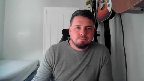 Snapshot of thomisfra chatting on October 2025 11:32:02 AM thomisfra online show from October 2025 11:32:02 AM