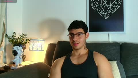 thomylov online show from May 2026 03:37:02 AM