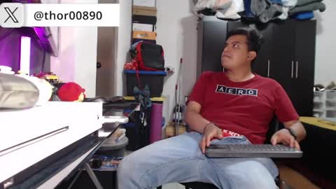 thor0200 online show from March 2026 06:03:02 AM