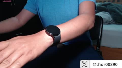 thor0200 online show from April 2026 04:32:02 AM