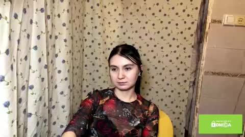 Lola  3 a gift for every fan club member online show from February 2026 02:53:01 AM