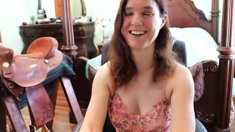 ThornburyRose online show from March 2025 05:54:02 PM