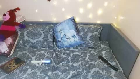 thornyroseb online show from June 2026 11:24:02 PM