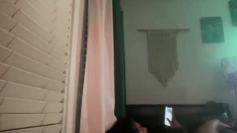 Snapshot of throatyygoat chatting on October 2025 04:15:01 AM throatyygoat online show from October 2025 04:15:01 AM