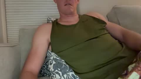 Snapshot of throbbinhood480 chatting on September 2025 06:13:01 AM Throbbinhood online show from September 2025 06:13:01 AM