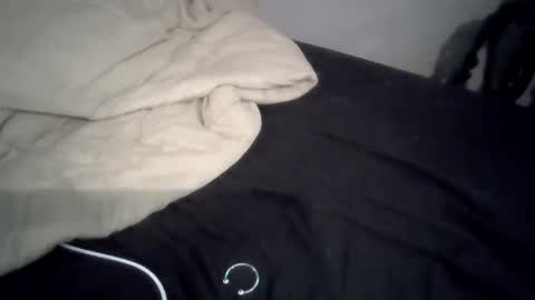 thunder8u42 online show from September 2025 07:28:01 PM