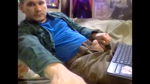 Snapshot of thunder8u42 chatting on April 2026 02:48:02 PM thunder8u42 online show from April 2026 02:48:02 PM