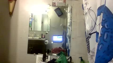 Snapshot of thunder8u42 chatting on April 2026 08:04:02 AM thunder8u42 online show from April 2026 08:04:02 AM