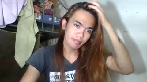 Snapshot of thunder_smile chatting on August 2026 03:09:01 AM holly online show from August 2026 03:09:01 AM