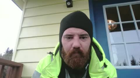 Snapshot of thunderjacker chatting on October 2025 01:25:02 AM The Pen is Mightier than Sword online show from October 2025 01:25:02 AM