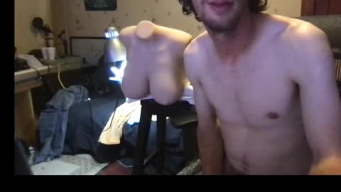 Snapshot of thundersword chatting on October 2025 03:53:02 AM thundersword online show from October 2025 03:53:02 AM