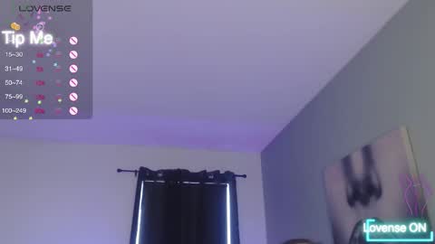 Tia Bella online show from November 2025 08:14:01 PM