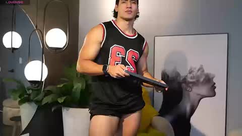 Tian Brooks online show from September 2025 09:26:02 PM