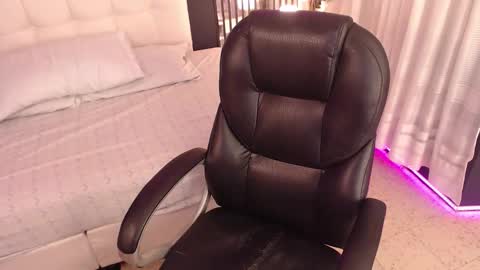 LIA online show from February 2026 12:45:01 PM