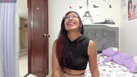 tiana_violet online show from April 2026 05:50:01 PM