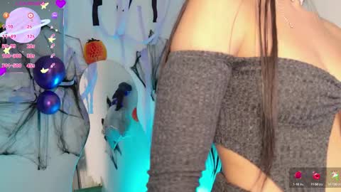 Tiana Le online show from October 2025 12:24:01 AM