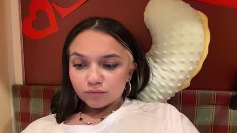 Tiana Le online show from May 2026 10:17:01 PM